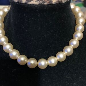 Classic Cream Faux Pearl Necklace